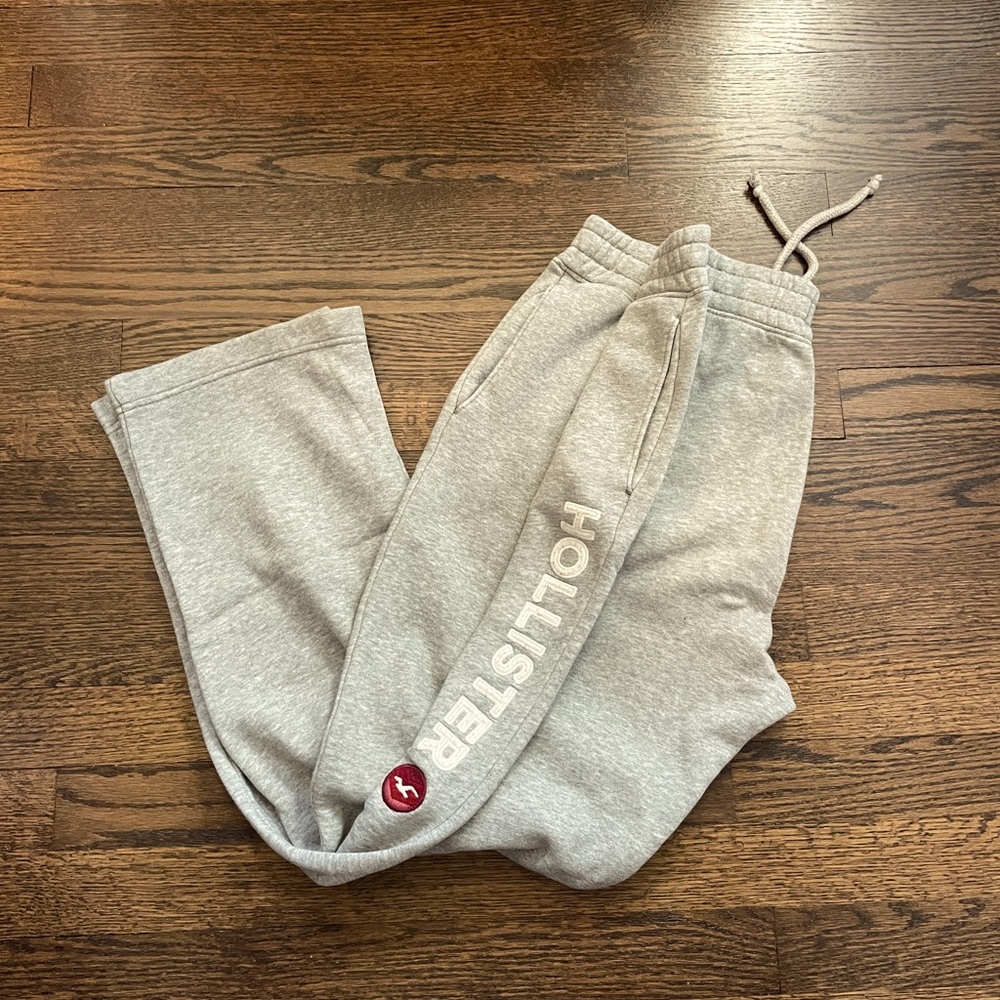 Hollister Pants